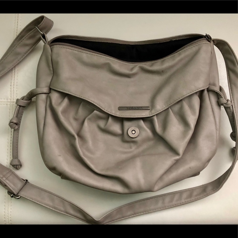 Volcom crossbody purse- On The Fritz